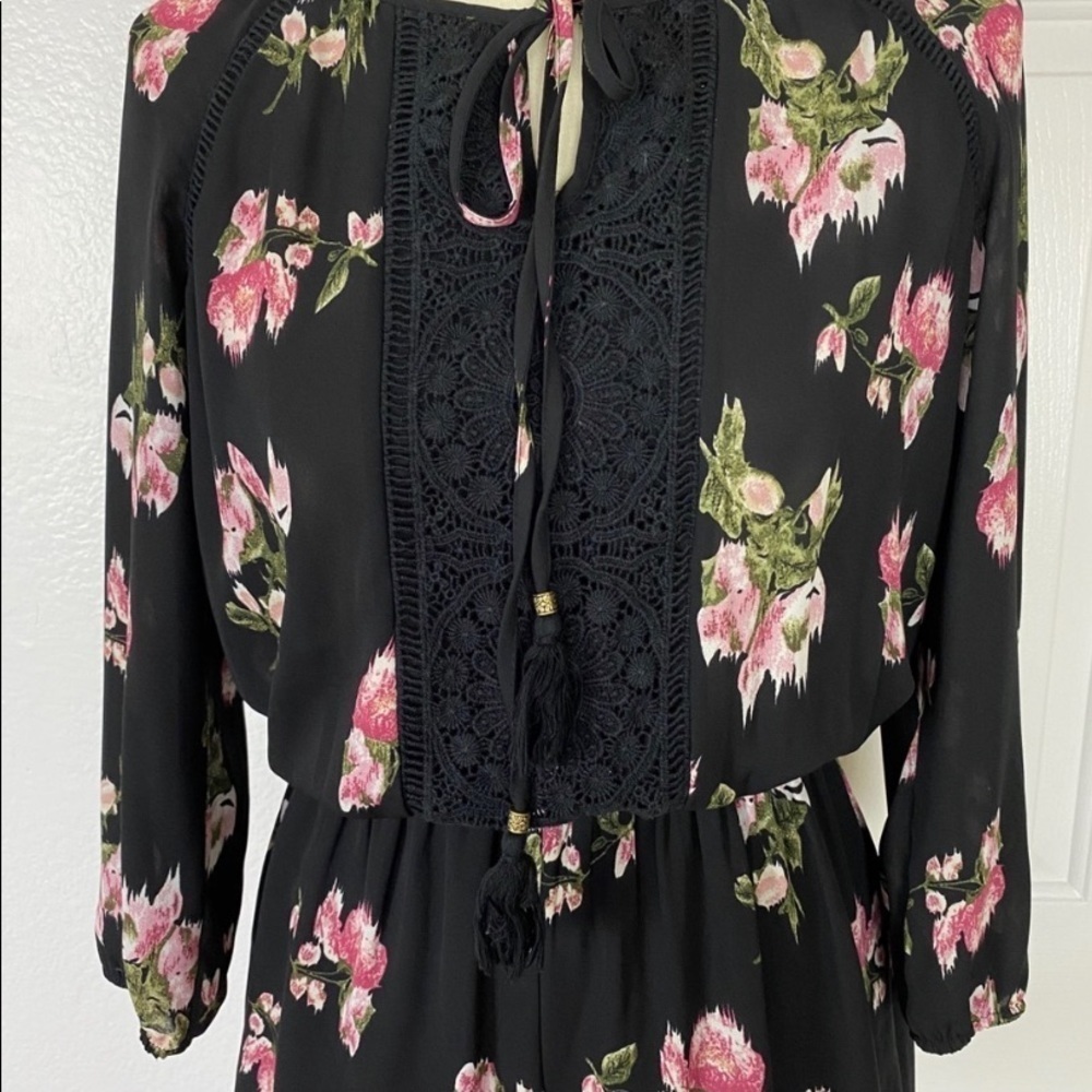 DR2 Floral Romper Black Size S - Picture 5 of 8
